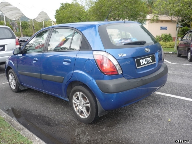 馬來西亞街頭不同的車車 您可辨識幾種