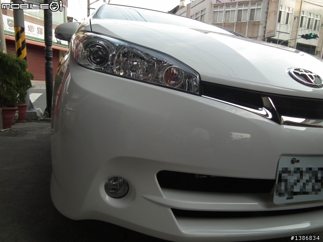2012 Toyota WISH J-Hi開箱 !(照片以補上)