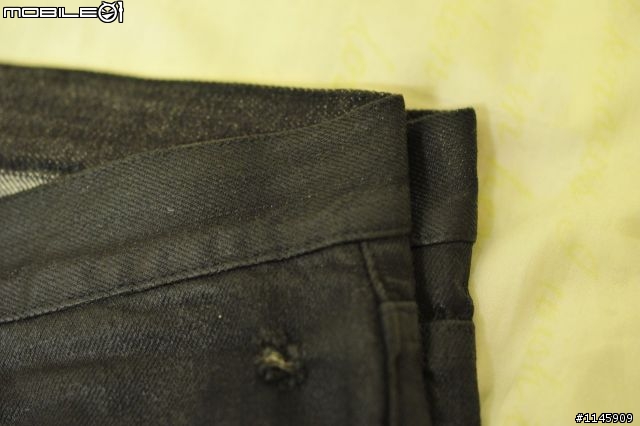 [傳說中的...]Dior Homme 04SS Destroyed 黑膠破褲