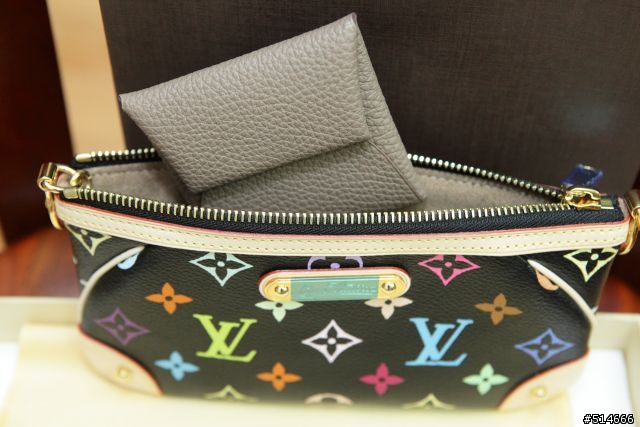 隨身好搭檔--Louis Vuitton "Milla Clutch MM" & Hermes "Bastia in 18 etoupe"