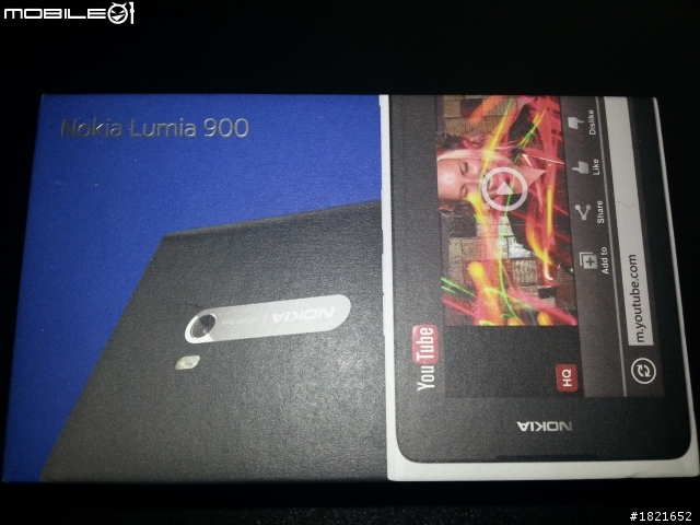 Nokia Lumia 900開箱