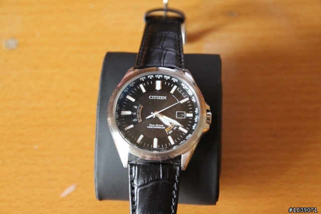 {開箱} CITIZEN CB0011-00E