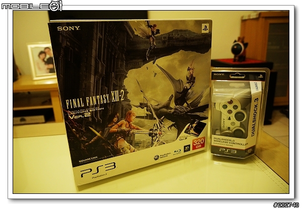 [開箱] 胖的不去、瘦的不來～FF XIII-2同捆機開箱