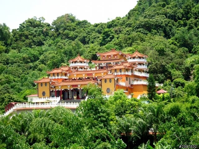 2012-7-10高雄燕巢惡地形絕地逢生險象之旅