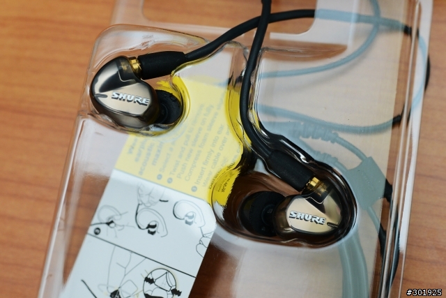 [開箱] 最近亂敗家的成果: Shure SE535 + Sony EX600