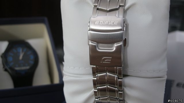 [雙開箱] CASIO EDIFICE 三眼計時錶 & CASIO平價雙顯運動錶