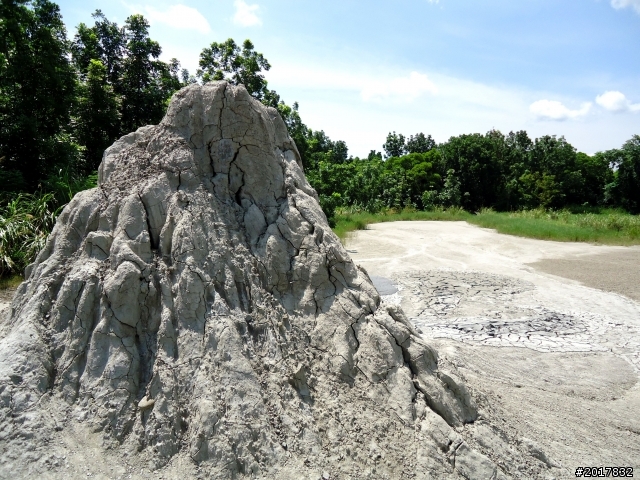2012-7-10高雄燕巢惡地形絕地逢生險象之旅