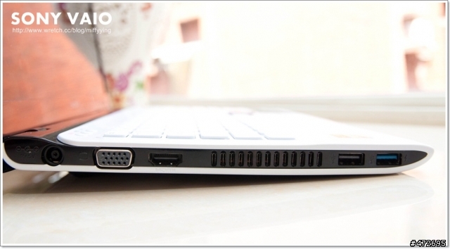 SONY VAIO E系列:純白迷人的SVE11116