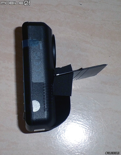 FLEXMEDIA / VOSONIC V747W開箱~~~奇怪 配件這麼多?
