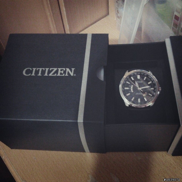 {開箱} CITIZEN CB0011-00E