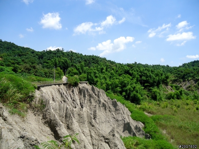 2012-7-10高雄燕巢惡地形絕地逢生險象之旅