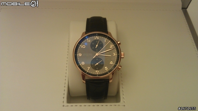 嗯........小弟第一次開箱.........IWC