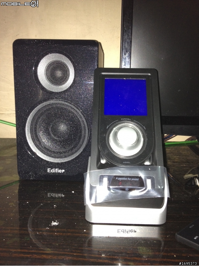 遲來的開箱文.....S530B+CREATIVE SB X-Fi Surround 5.1 PRO