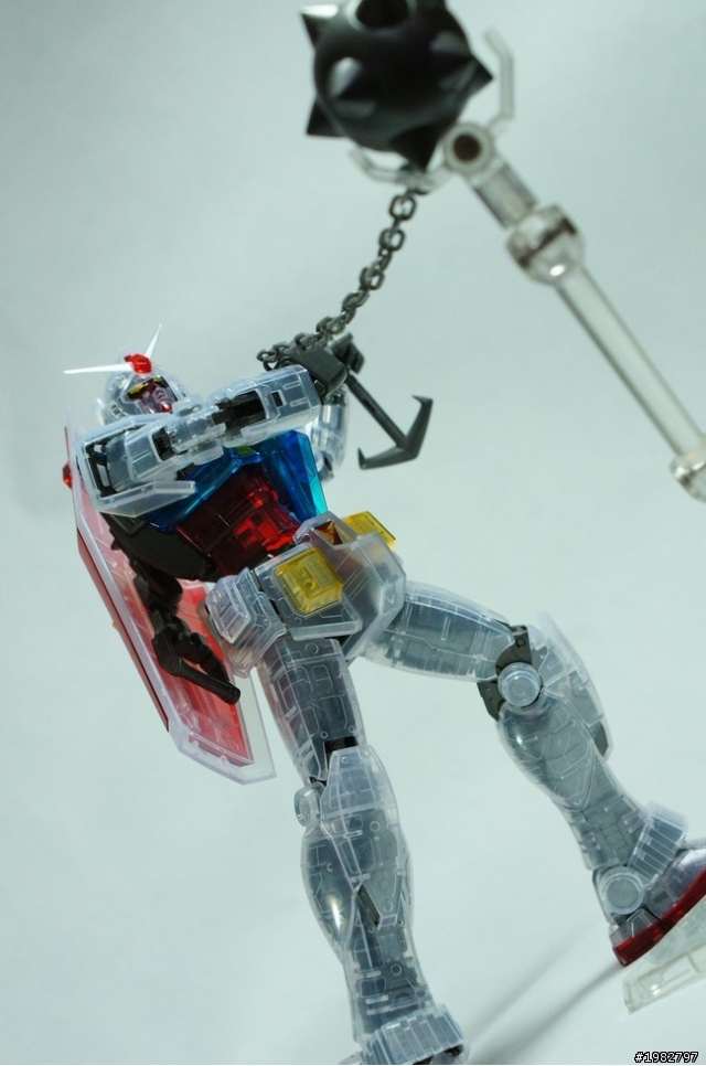 [分享] MG RX-78-2 Ver2.0 EXPO透明版