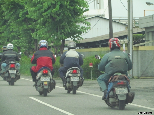 同一天, 我又拍到光陽測試"車隊"了......