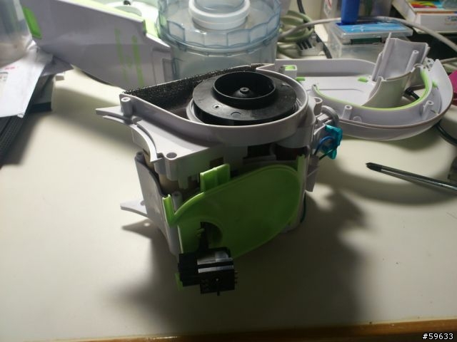 改裝充電式 Black&Decker旋風廣角吸塵器電池