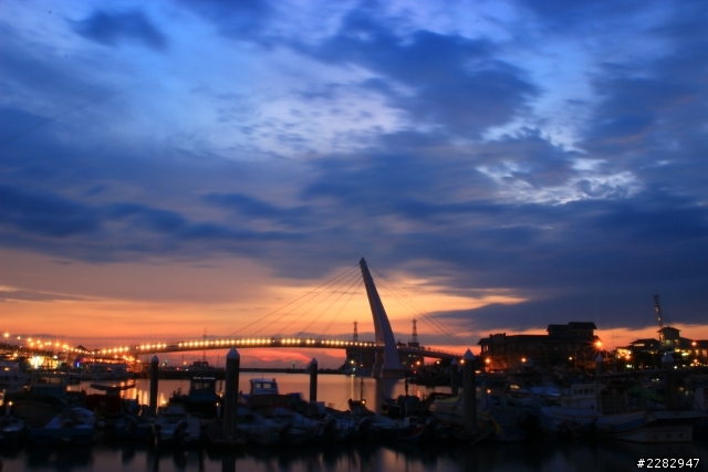 我第一次拍夜景、夕陽(很開心學到很多)