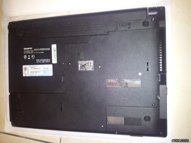 應用展U2440開箱