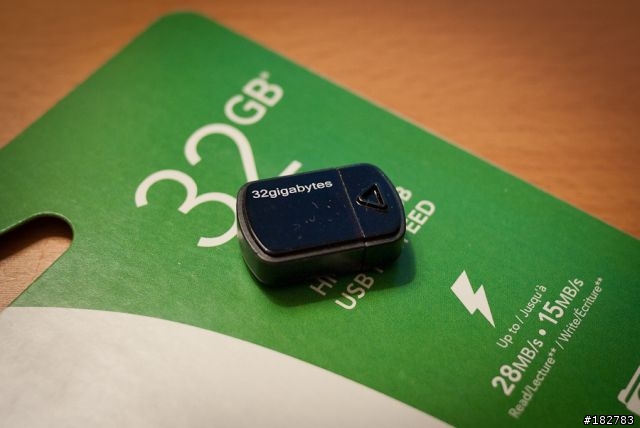 [好物分享] 跟AIR很麻吉的 "Lexar ECHO ZX Flash Drive"