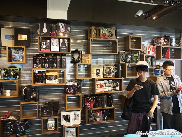 加煒電子，公館店面全新感受(加新照片)