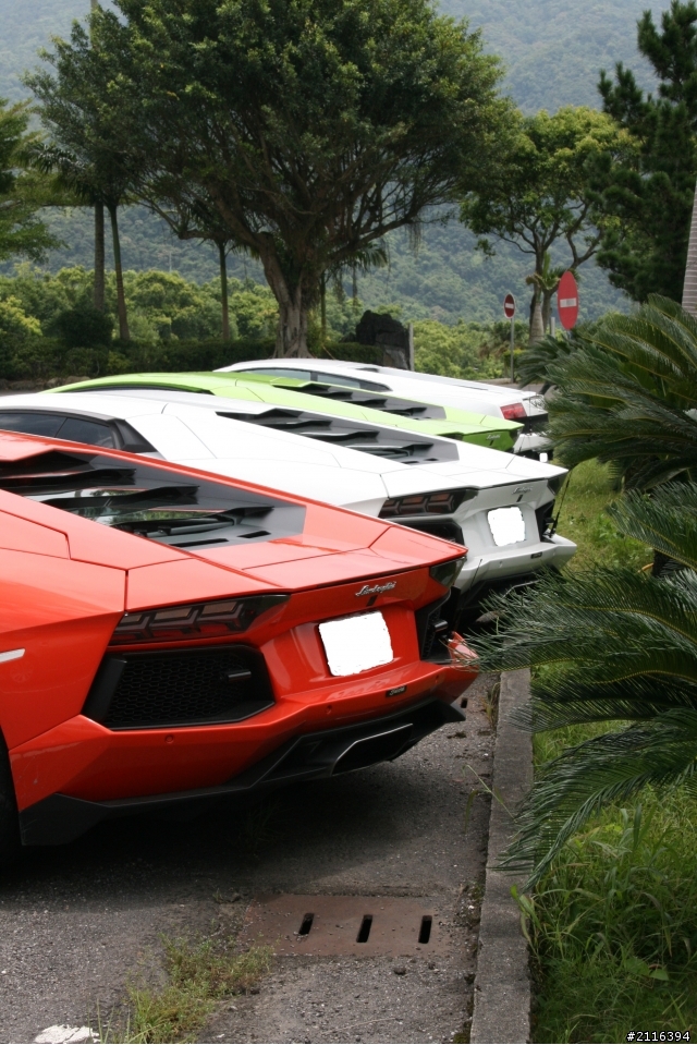 3台LP700 &  1台LP560-4