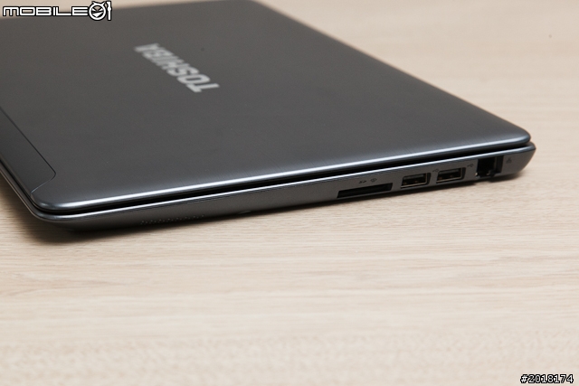 系出同源風格各異 Toshiba Satellite U840/U840W Ultrabook 雙機實測