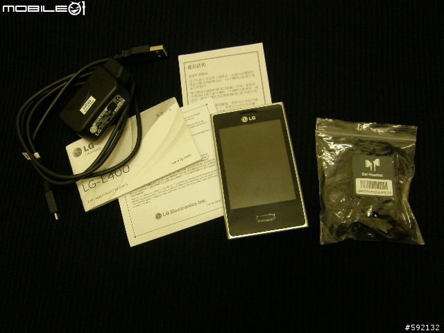 LG Optimus L3 (E400) 極簡易開箱