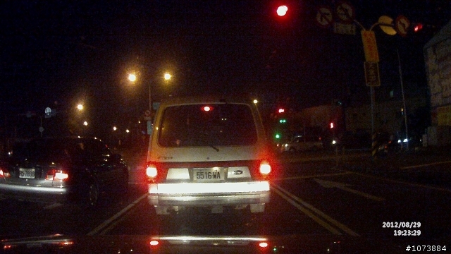 愛國者T7W (Patriot T7W)行車紀錄器開箱試用 and 全視線T5II畫質比較 (8/28增加濃霧影片and畫面擷取)