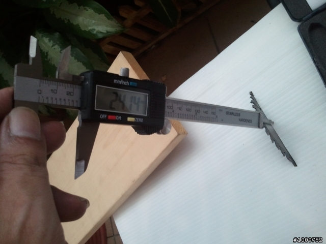 木工入門DIY(第二篇) 架高地板 迷你鋸台(一樣省錢才是王道)