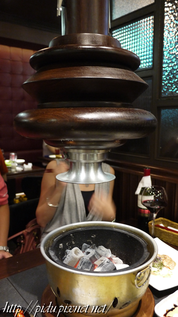 《台北＼微風》～紅酒乾杯燒肉小酒館～