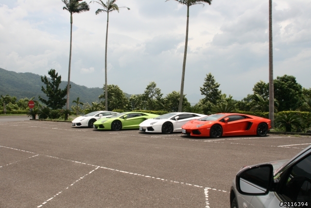 3台LP700 &  1台LP560-4