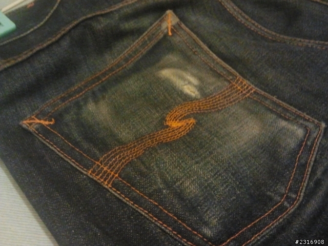 「分享」Nudie GRIM TIM DRY RED SELVAGE 養褲 一年八個月