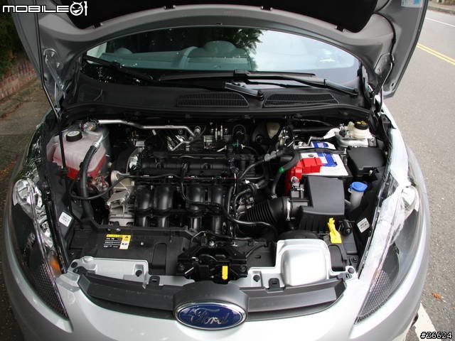Ford FIESTA 1.6 4D 之林麥克駕馭心得 ~ 呼，花了6小時寫這篇第一次01試駕文章