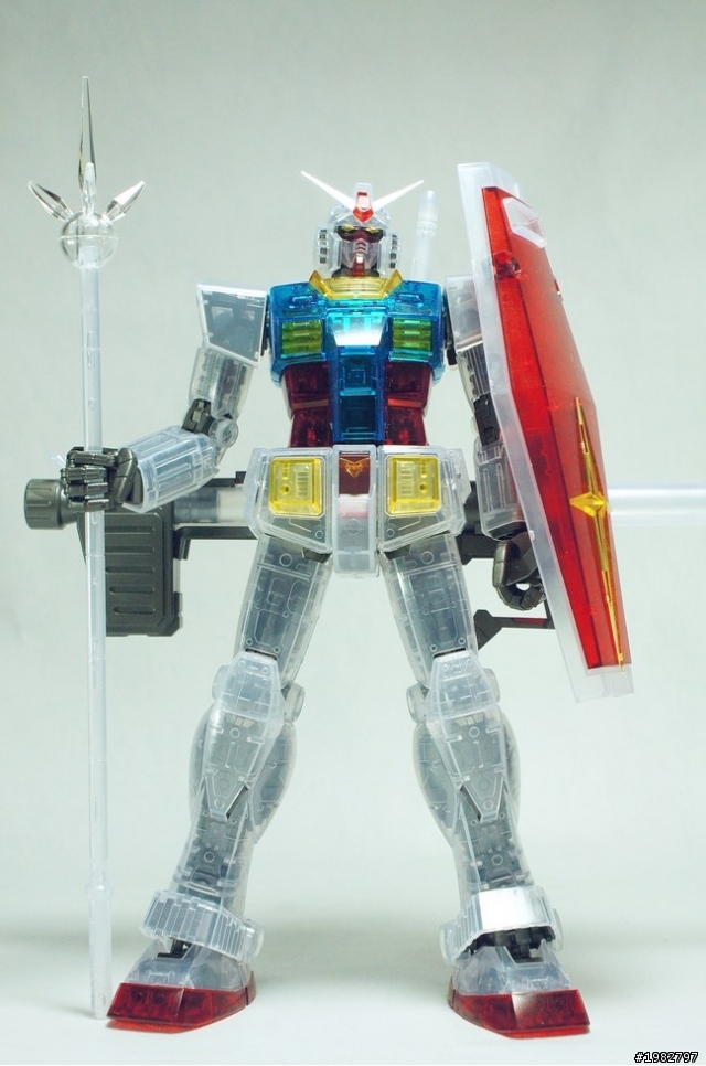 [分享] MG RX-78-2 Ver2.0 EXPO透明版