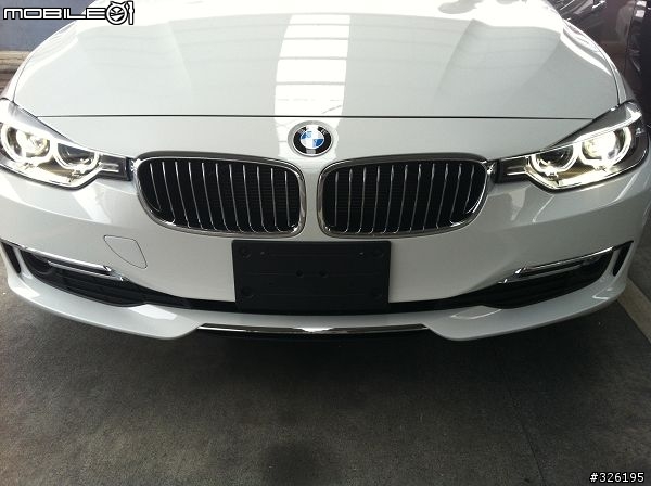 我的320D交車前的開箱