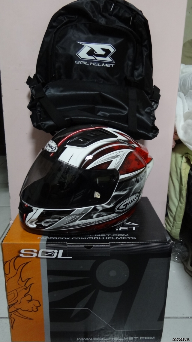 彰化買的安全帽SOL