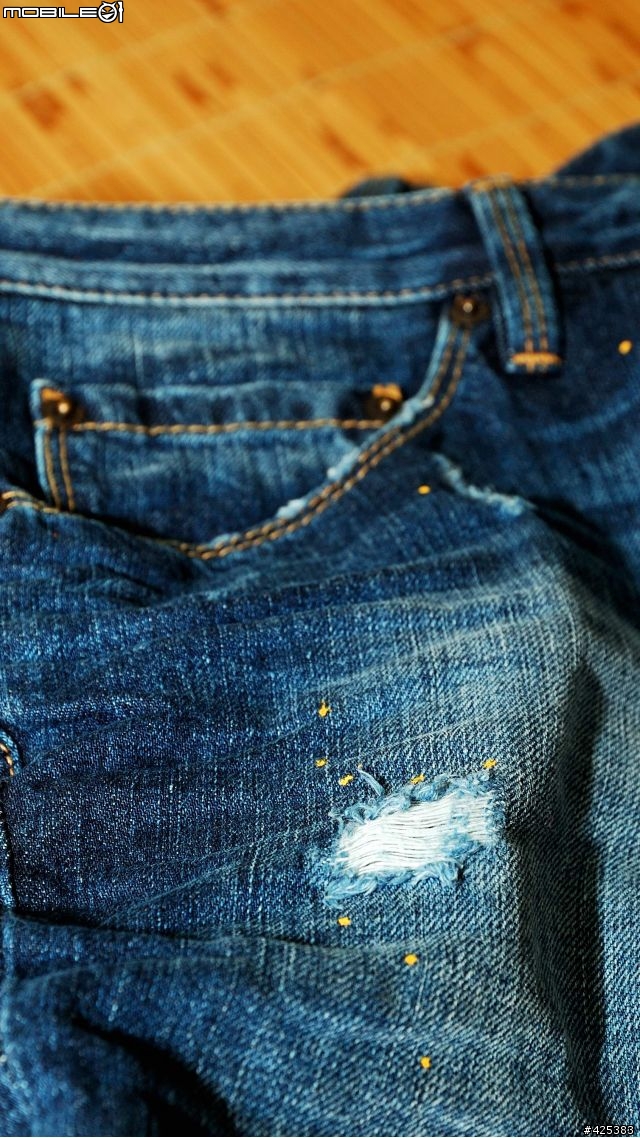 [分享] DSQUARED 2 潑漆割破牛仔褲 (同場加映 D&G 鱷魚皮皮帶) (補實穿圖)