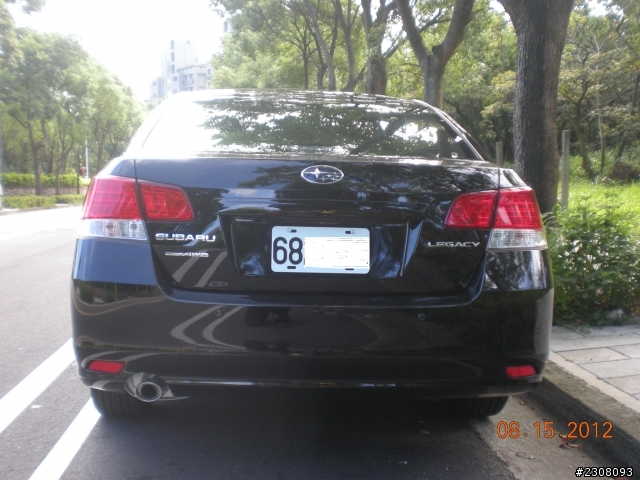 2011LEGACY 2.5i 4門 黑色 開箱