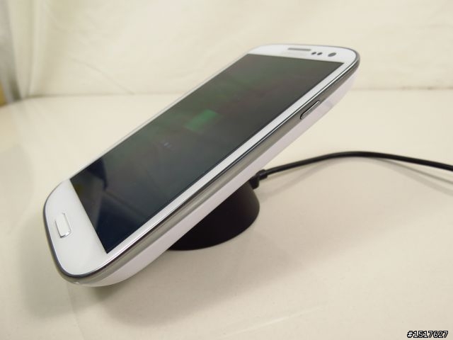 SAMSUNG S3 I9300 忍不住了! 無線充電!! 同廠加映 犧牲打4500mah超大容量電池