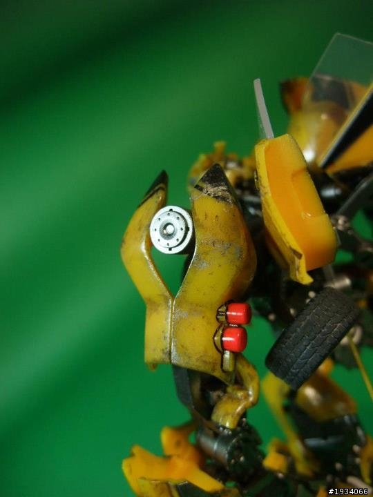 [分享] TRKARA TOMY - Bumblebee