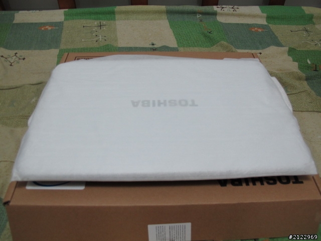 TOSHIBA L850 i5-3210第一次開箱文(補上系統分數+自製墊高座><)