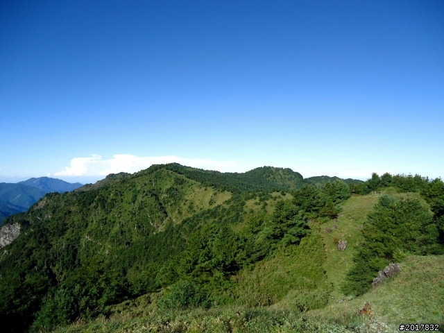 2012-8-12-13塔塔加麟趾山古道逍遙遊