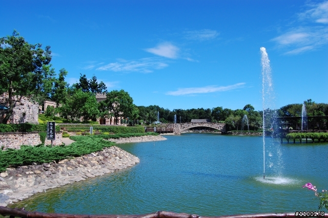 台中新社古堡之旅(D40拼了，沒修圖直接開P模下去照)