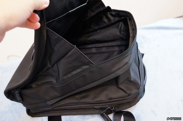 TUMI 022117DH 電腦包分享