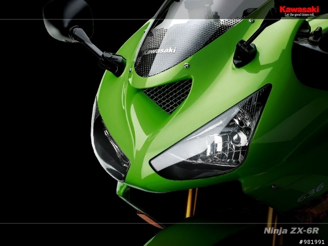 陪我渡過一年的  ~小綠 ninja 250r  生日快樂