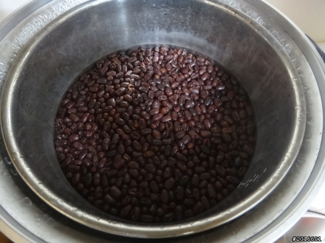 哇哈哈我好賢慧~~情人節親自下廚做禮物