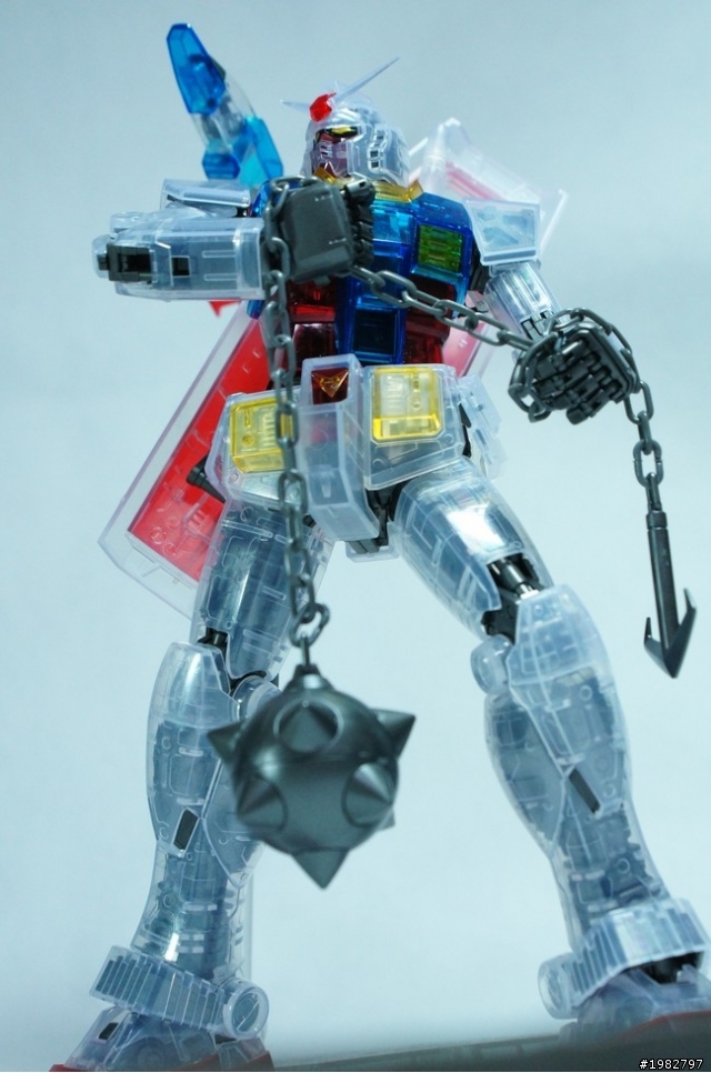 [分享] MG RX-78-2 Ver2.0 EXPO透明版