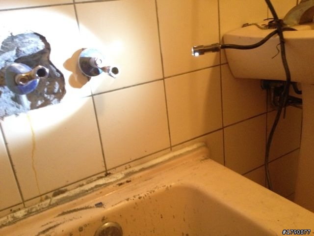 惱人的熱水管線 到底那漏水