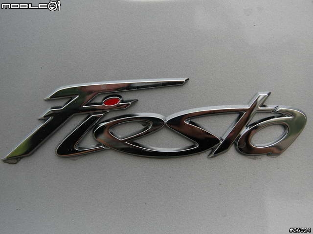 Ford FIESTA 1.6 4D 之林麥克駕馭心得 ~ 呼，花了6小時寫這篇第一次01試駕文章