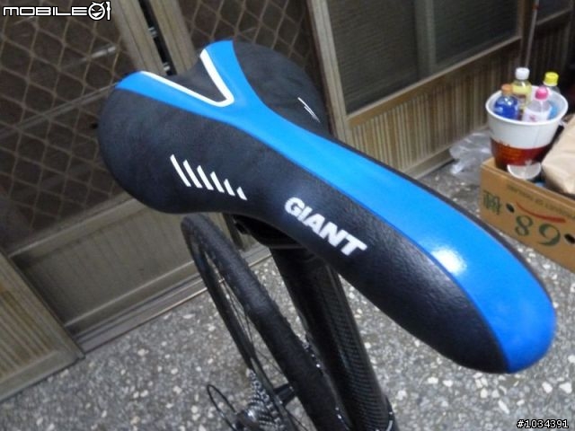 GIANT ANYROAD 1 & AVAIL 不專業開箱